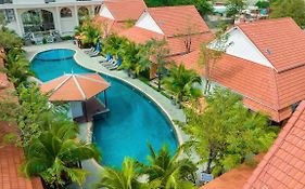 Sea Breeze Hotel&villa